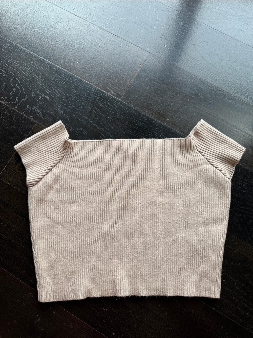 emory park Off-the-Shoulder Ribbed Cropped top